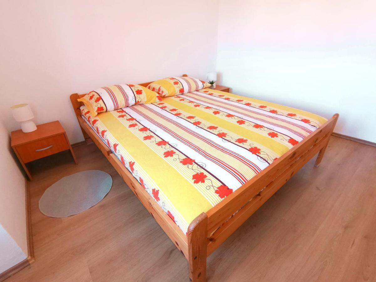Apartment Marcelo Помер Екстериор снимка