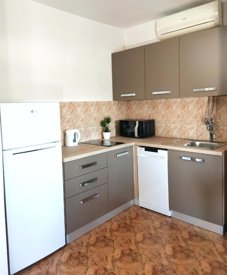 Apartment Marcelo Помер Екстериор снимка